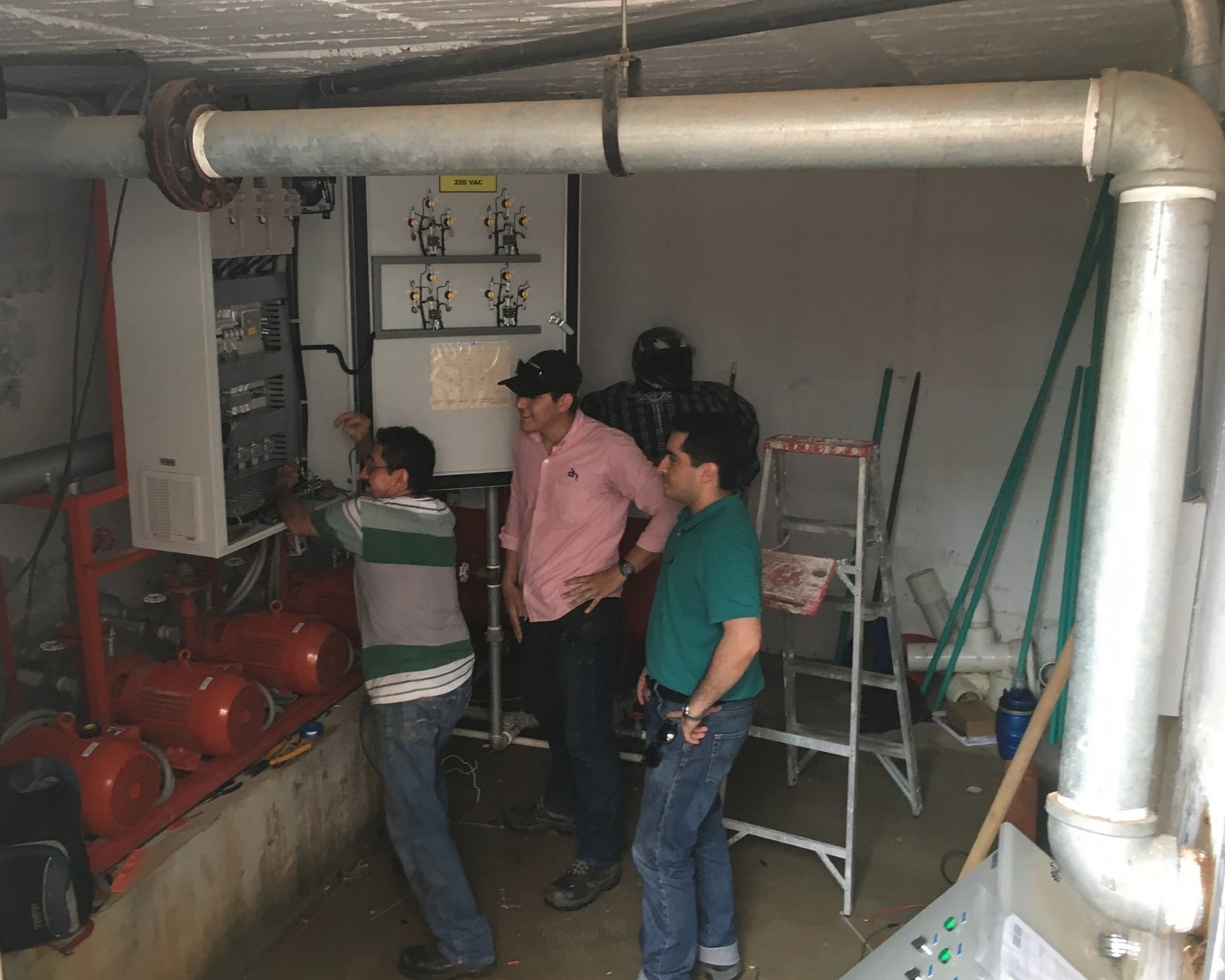 Soluciones en Mecánica, Electricidad, Plomería y Seguridad Contra Incendios